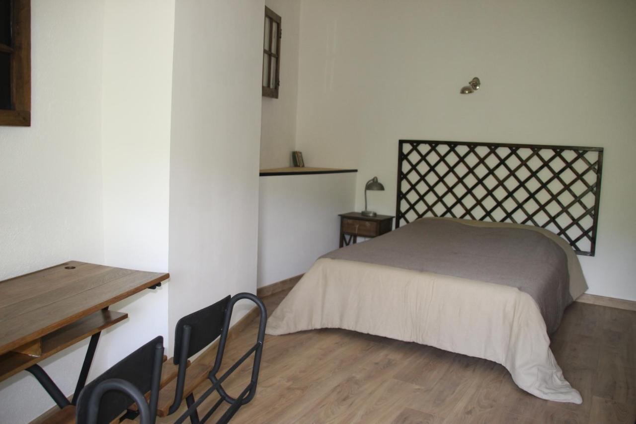 Appartement Le Gambetta Cotignac Exterior photo